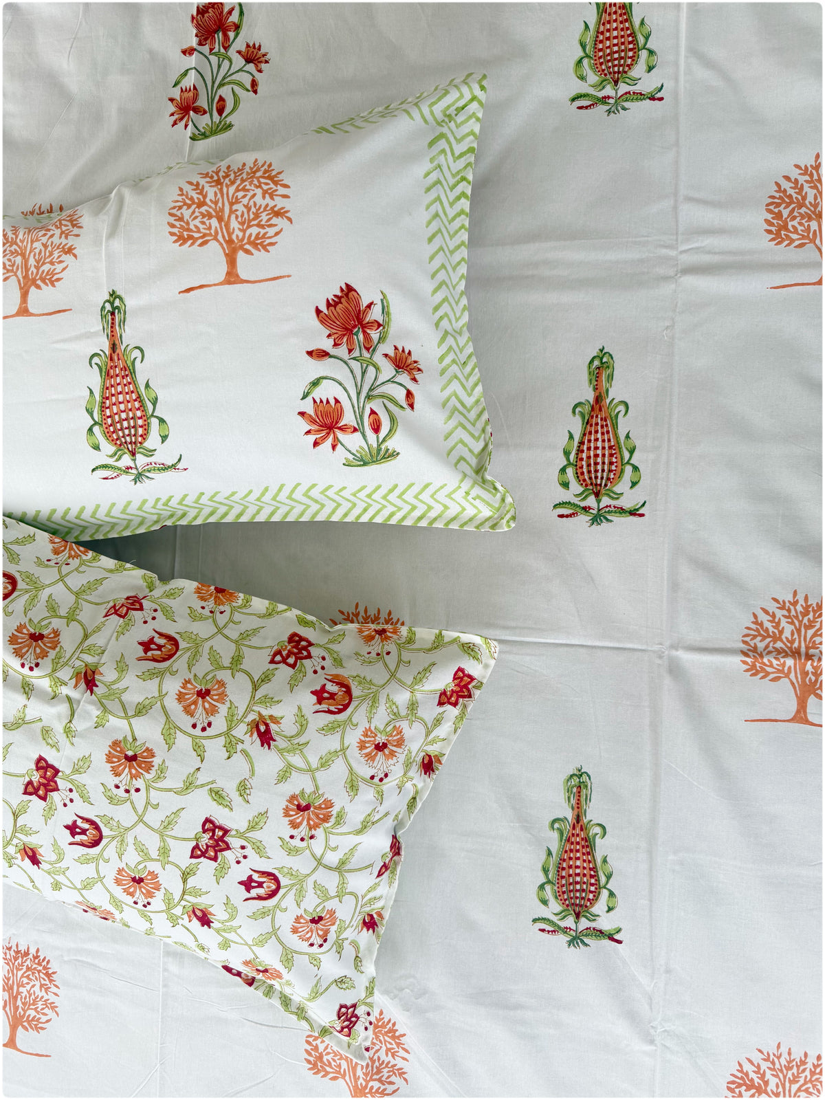 White & Rust OG Handblock Bedsheet