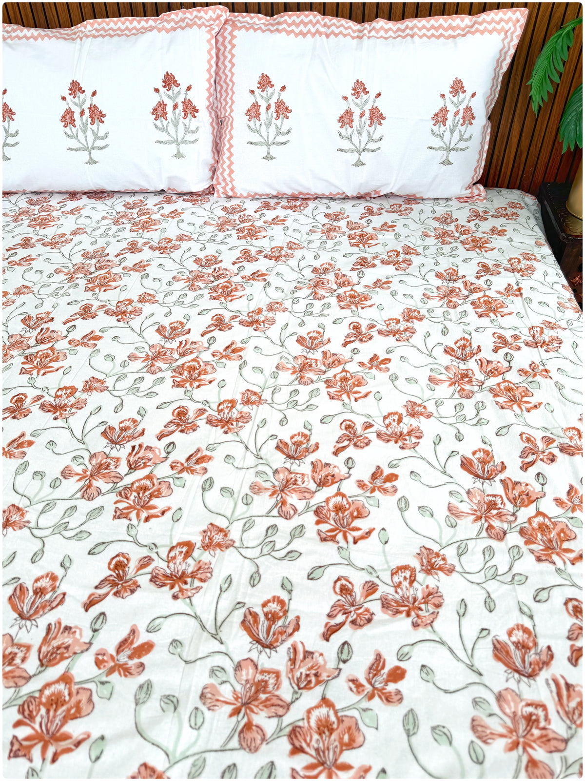 White & Peach OG Handblock Super King Bedsheet