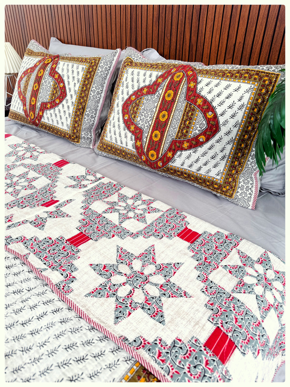Carnival Bloom Queen Bedcover