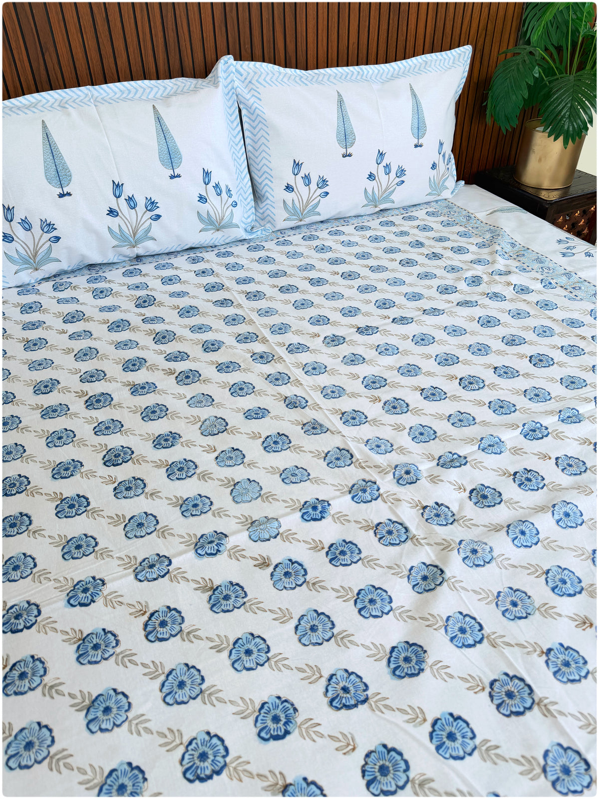 Aqua Bloom Handblock Queen Bedsheet